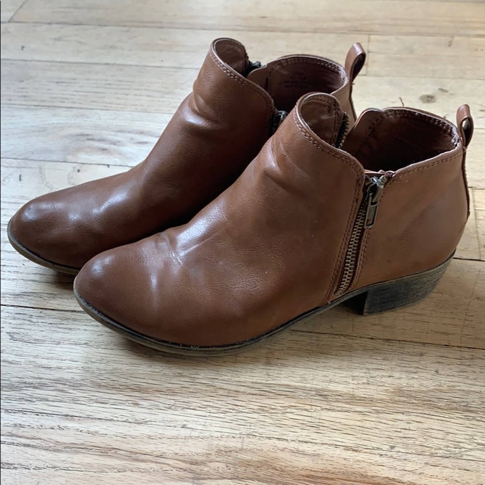 Dunes Dolly Booties - Brown Leather